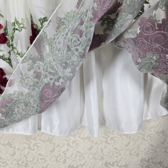 American Princess Dress Cardigan Set sz 7 White Red Green Holiday Ribbon Accents - Picture 5 of 15